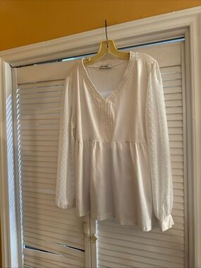 Lightweight Cream Tunic V-Neck Blouse